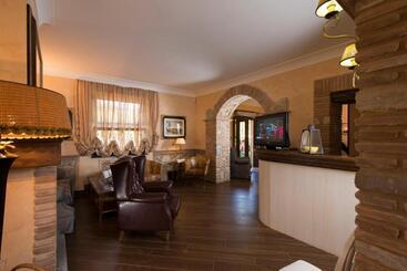 هتل Sarand Relais Adults Only