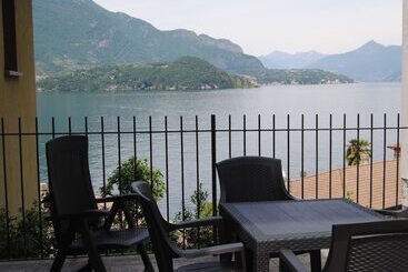 هتل Sosta Sul Lago