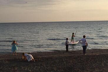 هتل Suitebeach B&b And Resort
