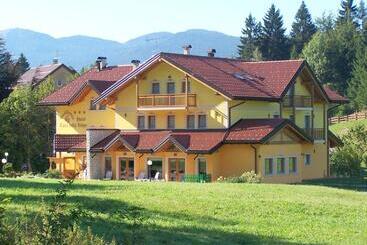 Hotel Tana Della Volpe