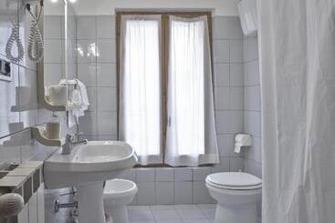 هتل Valentini Inn