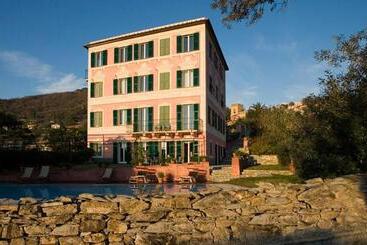 هتل Villa Rosmarino