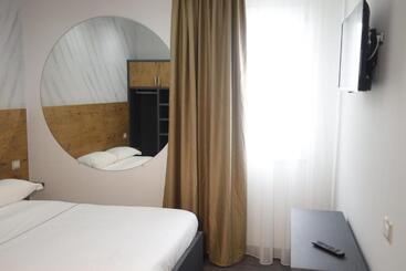 هتل Virginia Resort & Spa   Adults Only