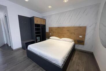 هتل Virginia Resort & Spa   Adults Only