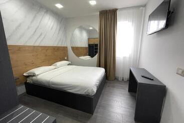 هتل Virginia Resort & Spa   Adults Only