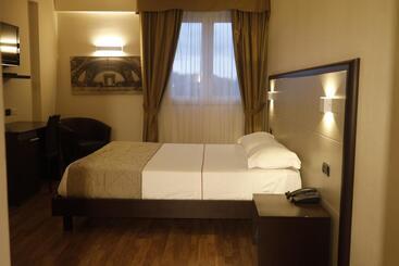 هتل Virginia Resort & Spa   Adults Only