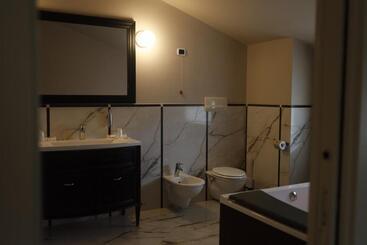 هتل Virginia Resort & Spa   Adults Only