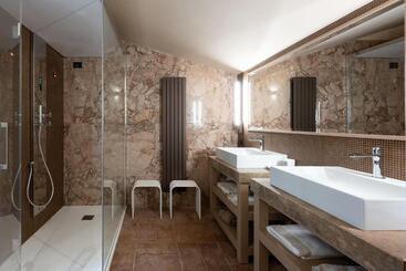 هتل Altarocca Wine Resort Adults Only