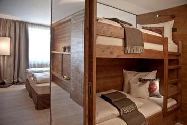 هتل Ariston Dolomiti Residence