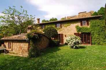 هتل B&b Casaselita