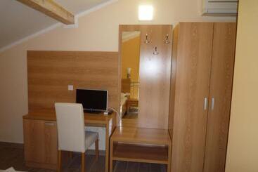 هتل Bed & Breakfast Grgic