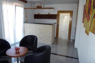 هتل Bed & Breakfast Grgic