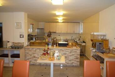 هتل Bed & Breakfast Grgic