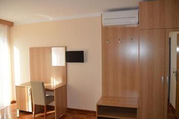 هتل Bed & Breakfast Grgic