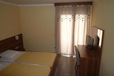 هتل Bed & Breakfast Grgic