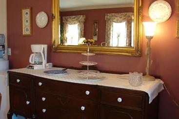 هتل John S Gate Gourmet B&b