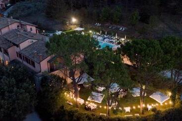 هتل La Fattoria
