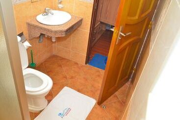 هتل Pavilion Holiday Resort