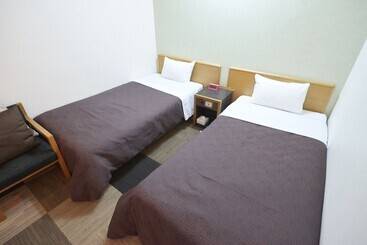 هتل Select Inn Iwaki Ekimae