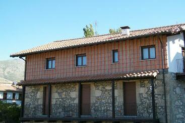 Casa Rural Puerta Del Sol De 3 Habitaciones - Candelario