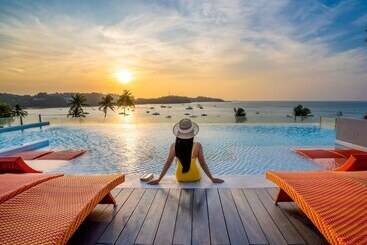酒店 Bandara Phuket Beach Resort