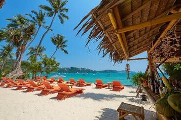 酒店 Bandara Phuket Beach Resort
