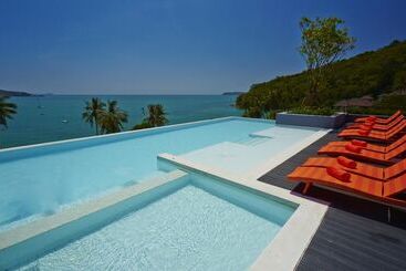 酒店 Bandara Phuket Beach Resort