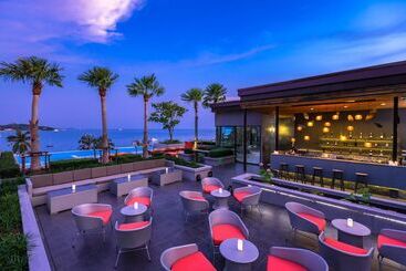 酒店 Bandara Phuket Beach Resort