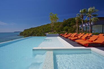 酒店 Bandara Phuket Beach Resort