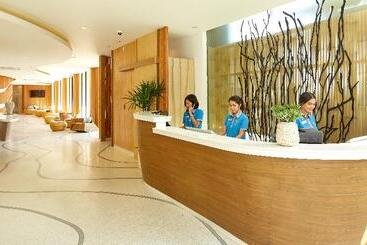 酒店 Bandara Phuket Beach Resort