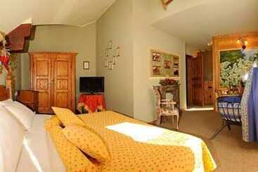 هتل Chalet La Meridiana