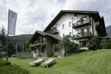 هتل Chalet La Meridiana