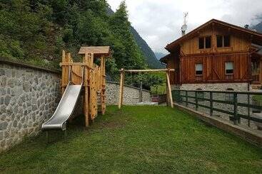 هتل Chalet Val Di Rabbi