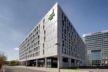 هتل Holiday Inn Frankfurt Airport, An Ihg