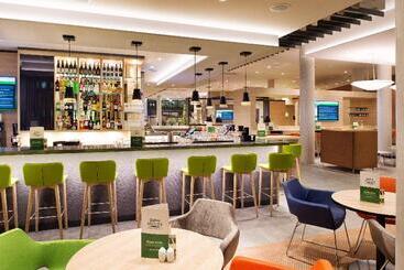 هتل Holiday Inn Frankfurt Airport, An Ihg