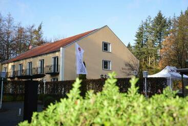 酒店 Holter Schloßkrug