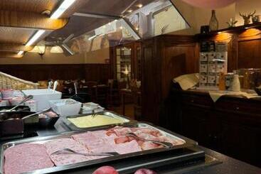 Horchem Hotel Restaurant Café Bar