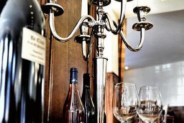 Horchem Hotel Restaurant Café Bar