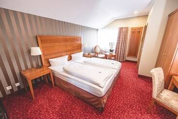 هتل Plaza Inn Recklinghausen