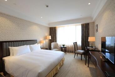 Evergreen Laurel Hotel, Shanghai