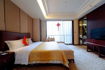 هتل Xingsha Huatian Grand