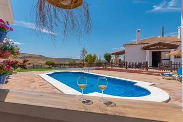 Casa La Era Villanueva De La Concepción By Ruralidays - Villanueva de la Concepcion