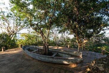 هتل Grand Metro Park Bay
