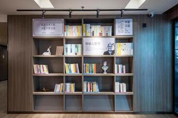 Hanting Hotel Shenzhen Tai An Metro Station
