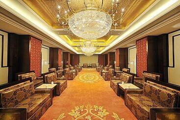 هتل Tai Zhou International Jinling