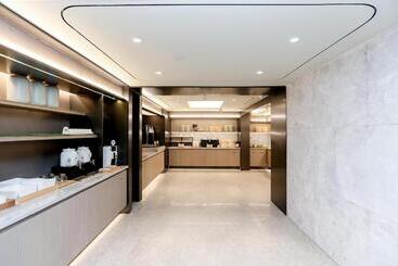 Ji Hotel Chongqing Jiefangbei Pedestrian Street Minsheng Road