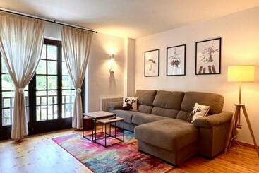 Apartament Les 3 Valls   L Amfitriona - Llavorsi