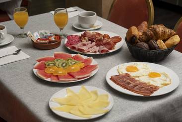 Apartamentos Manzano 3000 Con Desayuno