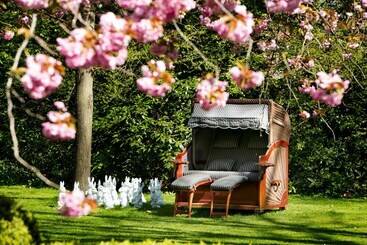 Charmehotel Manoir Ogygia