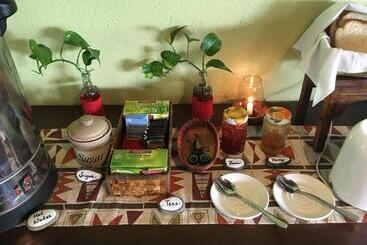 هتل Bristol Cottages Kilimanjaro